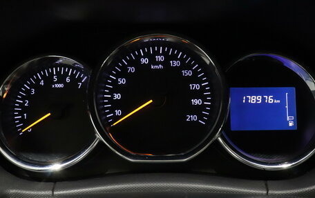 Renault Duster I рестайлинг, 2017 год, 1 070 000 рублей, 9 фотография