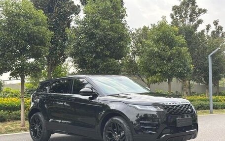 Land Rover Range Rover Evoque II, 2024 год, 4 590 000 рублей, 3 фотография