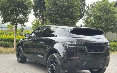 Land Rover Range Rover Evoque II, 2024 год, 4 590 000 рублей, 7 фотография