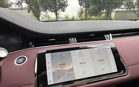 Land Rover Range Rover Evoque II, 2024 год, 4 590 000 рублей, 13 фотография