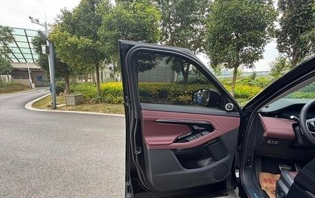 Land Rover Range Rover Evoque II, 2024 год, 4 590 000 рублей, 19 фотография