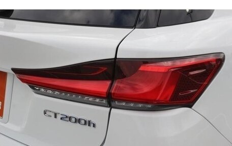 Lexus CT I рестайлинг, 2022 год, 1 800 000 рублей, 6 фотография