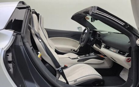 Maserati MC20, 2023 год, 29 400 000 рублей, 15 фотография