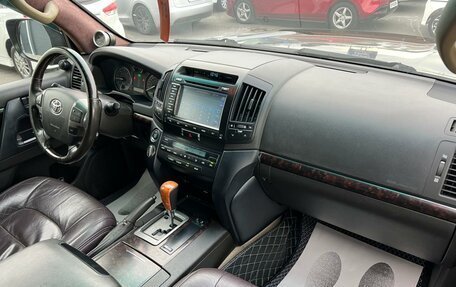 Toyota Land Cruiser 200, 2010 год, 4 399 000 рублей, 13 фотография