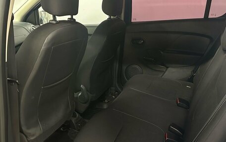 Renault Sandero II рестайлинг, 2014 год, 690 000 рублей, 10 фотография