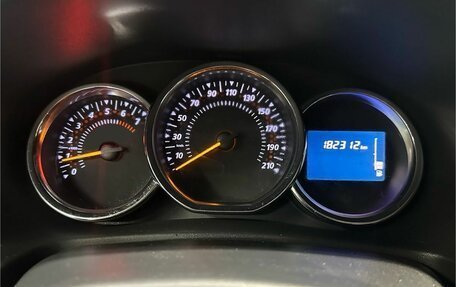 Renault Sandero II рестайлинг, 2014 год, 690 000 рублей, 16 фотография