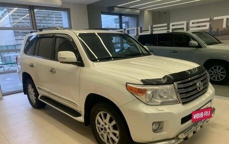 Toyota Land Cruiser 200, 2014 год, 3 810 000 рублей, 3 фотография