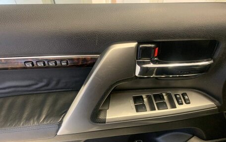 Toyota Land Cruiser 200, 2014 год, 3 810 000 рублей, 22 фотография