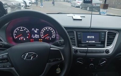 Hyundai Solaris II рестайлинг, 2021 год, 1 700 000 рублей, 1 фотография