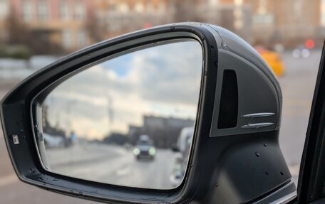 Volkswagen Tiguan II, 2018 год, 2 900 000 рублей, 10 фотография