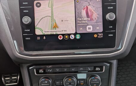 Volkswagen Tiguan II, 2018 год, 2 900 000 рублей, 15 фотография