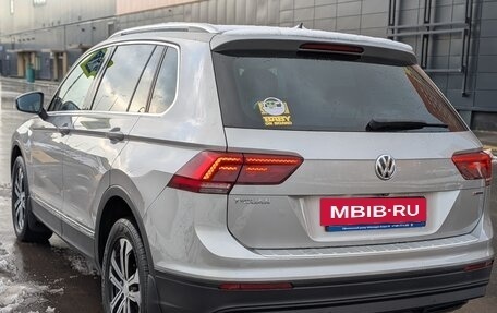 Volkswagen Tiguan II, 2018 год, 2 900 000 рублей, 7 фотография
