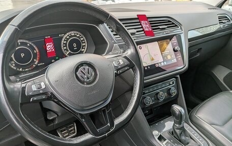 Volkswagen Tiguan II, 2018 год, 2 900 000 рублей, 12 фотография