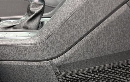 Volkswagen Tiguan II, 2018 год, 2 900 000 рублей, 22 фотография