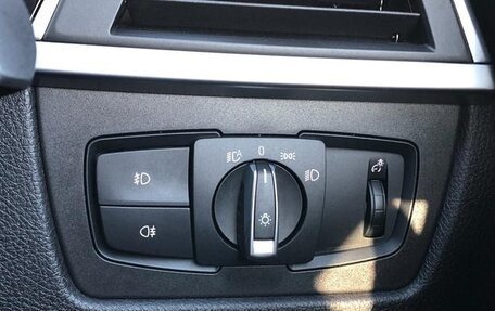 BMW 3 серия, 2017 год, 1 200 000 рублей, 25 фотография