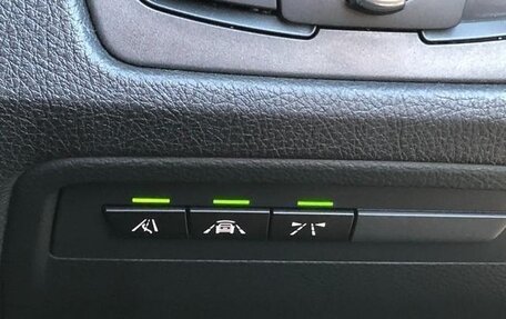 BMW 3 серия, 2017 год, 1 200 000 рублей, 24 фотография