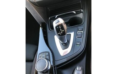 BMW 3 серия, 2017 год, 1 200 000 рублей, 21 фотография