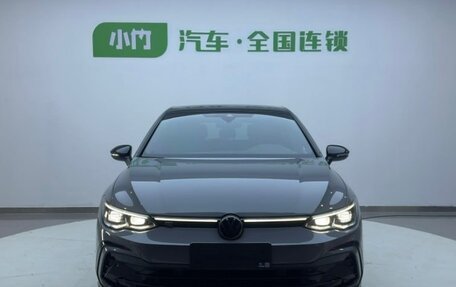 Volkswagen Golf VIII, 2022 год, 2 080 000 рублей, 1 фотография