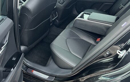 Toyota Camry, 2023 год, 5 300 000 рублей, 6 фотография