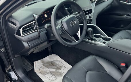 Toyota Camry, 2023 год, 5 300 000 рублей, 5 фотография