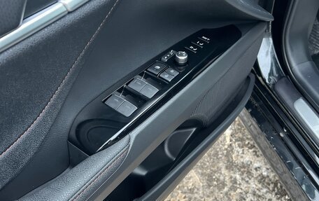 Toyota Camry, 2023 год, 5 300 000 рублей, 9 фотография