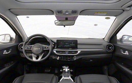 KIA K3, 2025 год, 1 990 000 рублей, 6 фотография