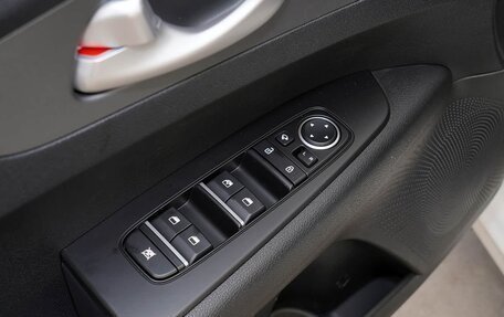 KIA K3, 2025 год, 1 990 000 рублей, 15 фотография