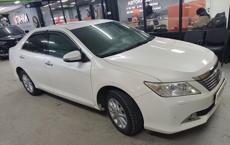 Toyota Camry, 2014 год, 1 300 000 рублей, 5 фотография