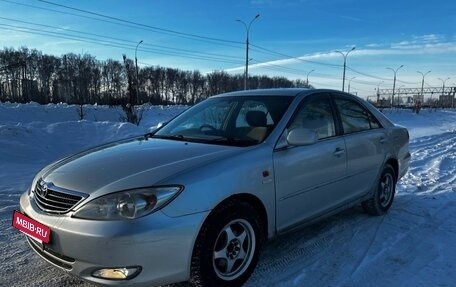 Toyota Camry V40, 2001 год, 610 000 рублей, 2 фотография