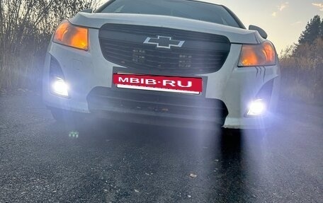 Chevrolet Cruze II, 2013 год, 750 000 рублей, 4 фотография