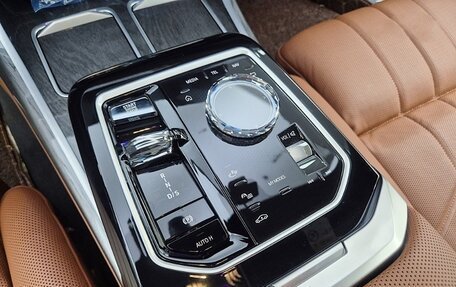 BMW 7 серия, 2025 год, 11 779 000 рублей, 13 фотография