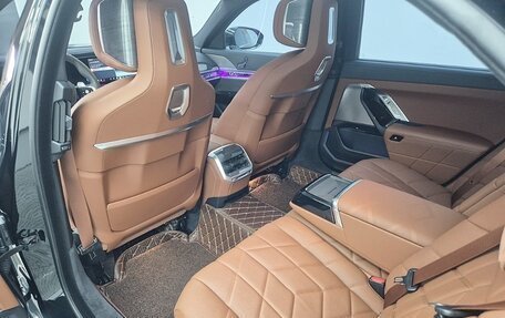 BMW 7 серия, 2025 год, 11 779 000 рублей, 16 фотография