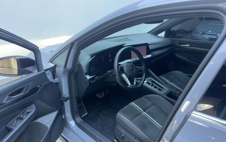 Volkswagen Golf VIII, 2022 год, 2 080 000 рублей, 5 фотография