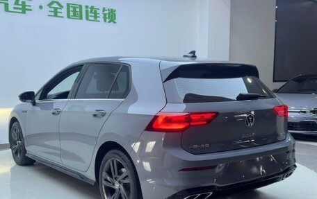 Volkswagen Golf VIII, 2022 год, 2 080 000 рублей, 3 фотография