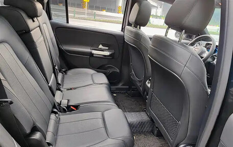 Mercedes-Benz GLB, 2022 год, 1 800 777 рублей, 10 фотография