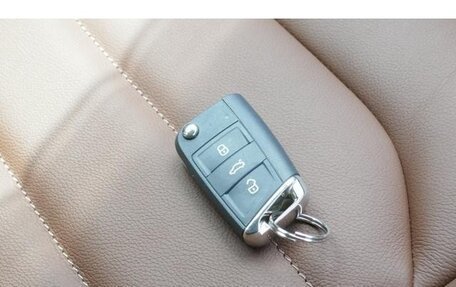 Volkswagen Golf VII, 2017 год, 1 150 000 рублей, 19 фотография