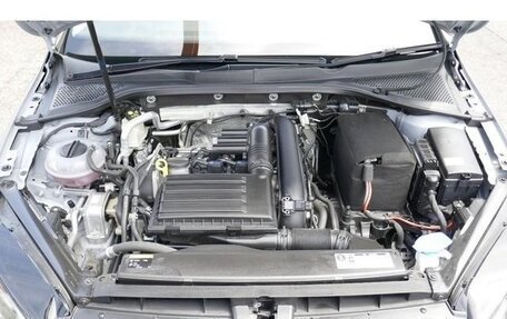 Volkswagen Golf VII, 2017 год, 1 150 000 рублей, 28 фотография