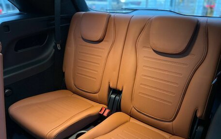 Mercedes-Benz GLC, 2023 год, 6 000 000 рублей, 27 фотография