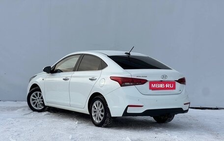 Hyundai Solaris II рестайлинг, 2017 год, 1 300 000 рублей, 11 фотография