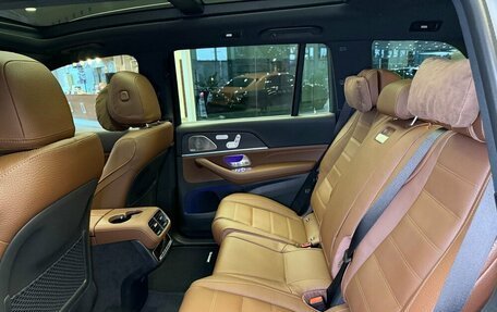 Mercedes-Benz GLS, 2025 год, 18 000 000 рублей, 15 фотография