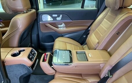 Mercedes-Benz GLS, 2025 год, 18 000 000 рублей, 14 фотография