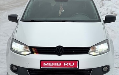 Volkswagen Polo VI (EU Market), 2014 год, 930 000 рублей, 1 фотография