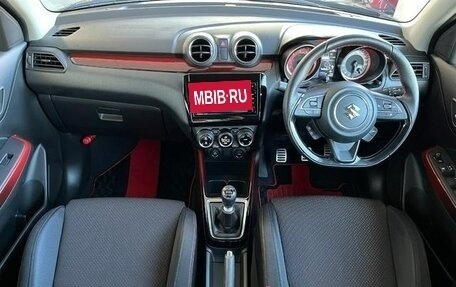Suzuki Swift V, 2022 год, 1 199 000 рублей, 28 фотография