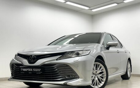 Toyota Camry, 2020 год, 3 325 000 рублей, 7 фотография