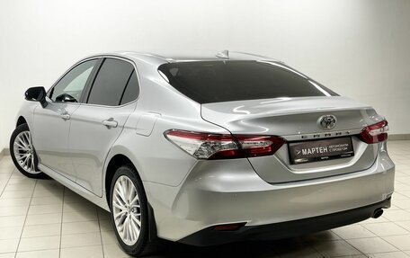Toyota Camry, 2020 год, 3 325 000 рублей, 6 фотография