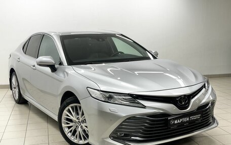 Toyota Camry, 2020 год, 3 325 000 рублей, 3 фотография