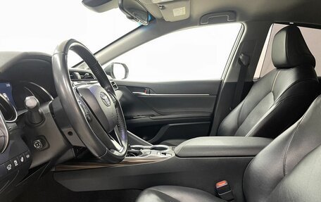 Toyota Camry, 2020 год, 3 325 000 рублей, 11 фотография