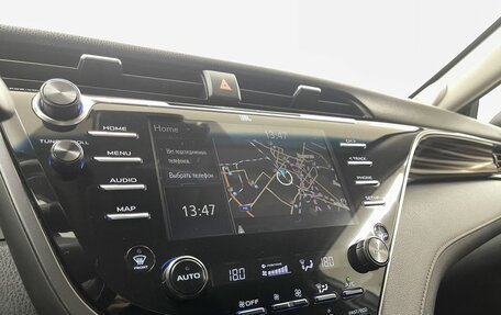 Toyota Camry, 2020 год, 3 325 000 рублей, 15 фотография