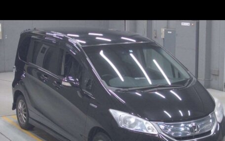Honda Freed I, 2012 год, 1 279 000 рублей, 37 фотография