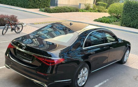 Mercedes-Benz S-Класс, 2023 год, 65 000 000 рублей, 13 фотография